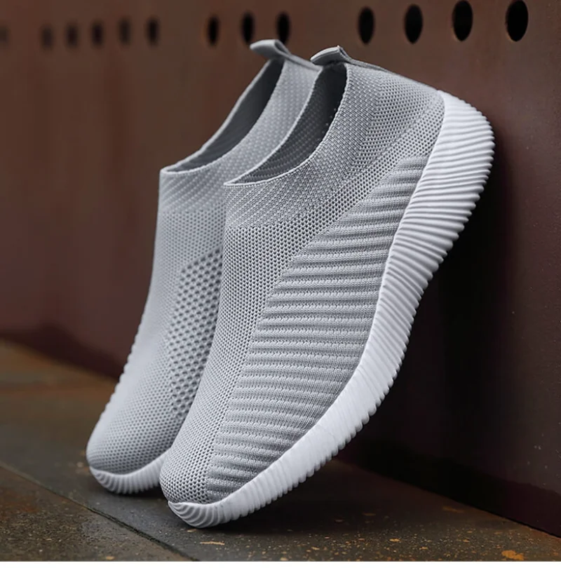 Sneakers estive scarpe da donn - Sports Equipment Resale recensione e prezzo