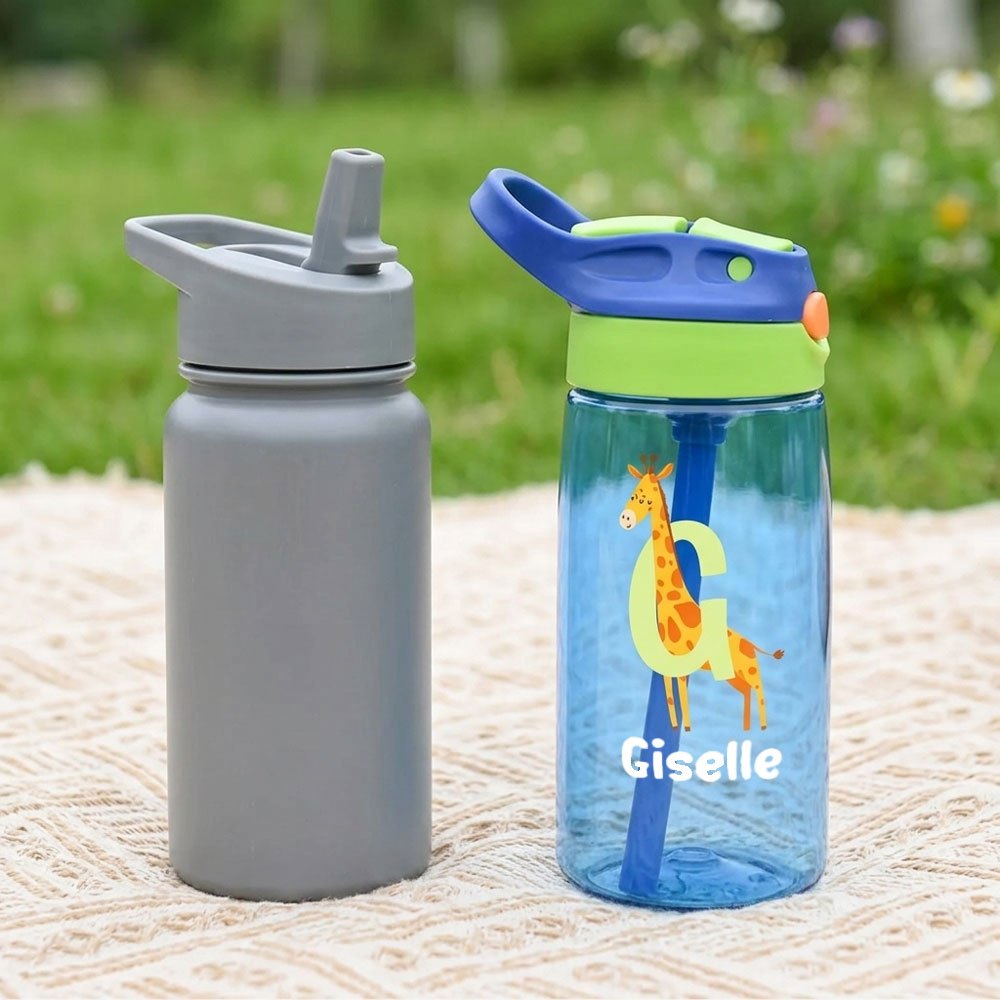Bottiglia per bambini con cope - Sports Equipment And Names recensione e prezzo